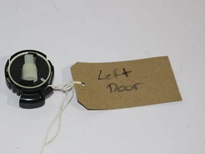 Porsche 911 GT3 991 Passenger left door pressure sensor - Picture 1 of 4