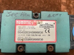 Válvula solenoide neumática Numatics 554SS53A6000030 150 psi 120v - Imagen 1 de 5