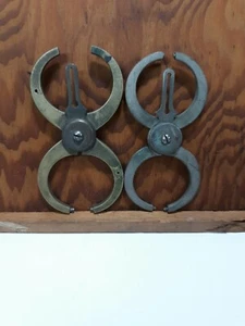 TWO VINTAGE POISING CALIPER !!!!!!!!!!!!!! - Picture 1 of 2