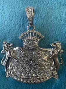 Pendant - Picture 1 of 6