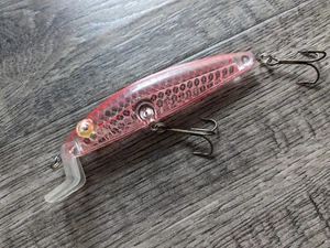 KUUSAMO Shad Fishing Lure Made in Finland Red 4" - Picture 1 of 8