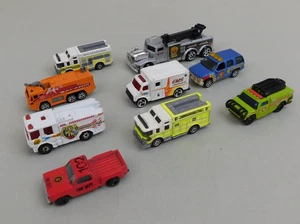 Lot Diecast Modellautos Krankenwagen Feuerwehrautos Abschleppwagen Hotwheels & mehr #A20 - Bild 1 von 6