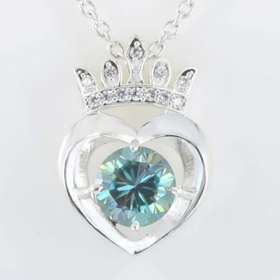 Colgante de diamantes azules de corte redondo certificado de 2,60 quilates en plata de ley 925 Foto 1 de 4