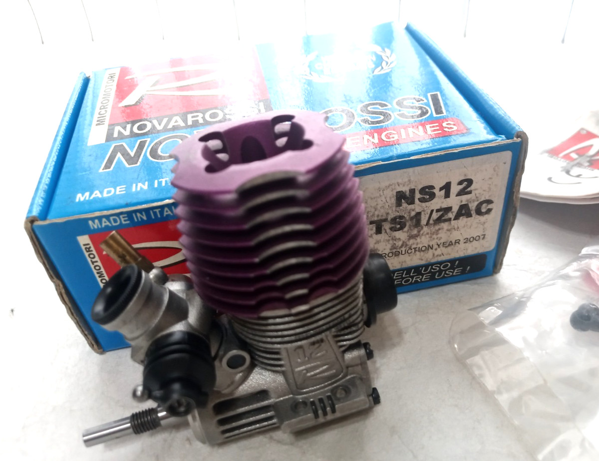 NOVAROSSI　TX-15　エンジン Novarossi エンジン(最終値下げしました)（NOVAROSSI TX-15