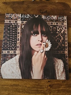 Tess Parks Blood Hot, Psychedelic Rock, Clear Red Marble Limited to 300 Copies - Bild 1 von 4