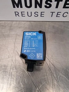 SICK DT35-B15251 Distance Proximity Sensor | P/N: 1 057 651 - Picture 1 of 8
