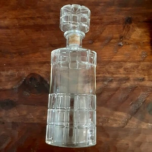 Vintage I.W Harper Whiskey Decanter With Topper Bar Collectibles - Picture 1 of 5