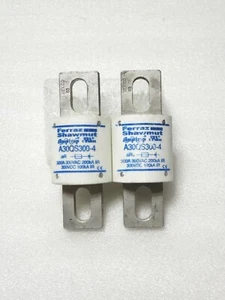 2 Pcs.- Ferraz Shawmut A30QS300-4 Low Voltage FuseBolt-In, 300 Amp, 300 Volt - Picture 1 of 4