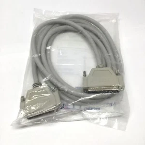 Cable D-Sub moldeado L-Com CSMN37MM-10, 37 pines DB37 macho a macho, 10 ft de largo - Imagen 1 de 4