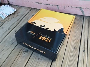 2021 Run Disney Virtual Series 5K Lion King Medal Set RARE Collectibl New In Box - Bild 1 von 8