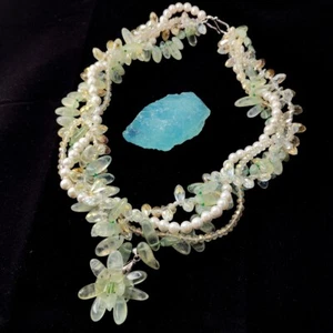 4 Strands Real Prehnite Crystal White Sea Shell Pearl Necklace Flower Pendant - Picture 1 of 8