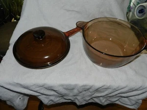 Corning Pyrex Vision 4.5L Amber Glass Dutch Oven Pot & Fry Pan  W/ Lid Made USA - Picture 1 of 6
