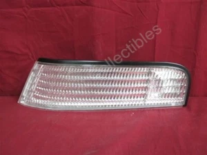 NOS OEM Oldsmobile Silhouette Front Side Clear Reflector Lens 1993 - 96 Left - Picture 1 of 7