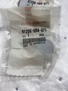 Honda CT70 Z50 SL70 XR80 KL80 TRX90 CA102 105 Oil Seal GearShift 91208-KB4-671 - Picture 1 of 6