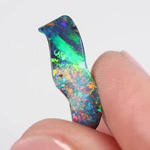 Natural Australian Black Opal  5.78 ct, Solid Lightning Ridge Opal 21 x 7.2 mm - Picture 1 of 5