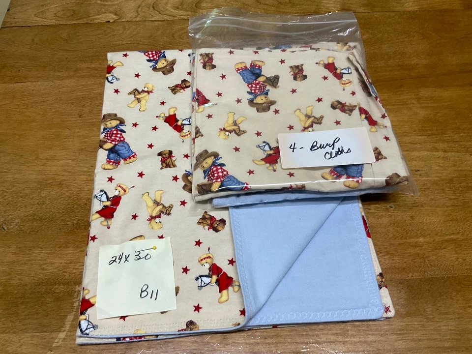 BABY BLANKET WITH 4 BURP CLOTHS B11 - Image 1 of 1