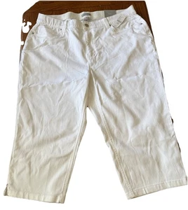 Catherines. Women's Jeans Sateen Capri Stretch Comfort Waist White Size 22W. - Picture 1 of 9