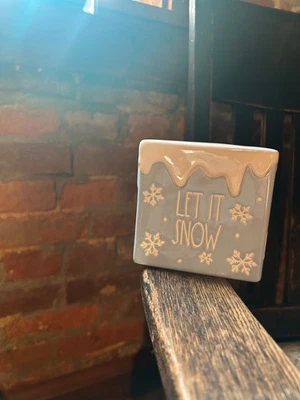 Rae Dunn Let It Nieve Invierno Copo de Nieve Bloque Decorativo Cerámica Azul y Blanco Nuevo con Etiquetas Foto 1 de 4