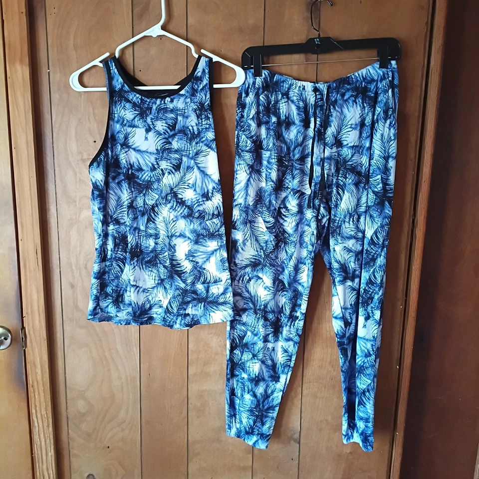 Nicole Miller Women's Blue Tropical PJ Lounge Set Size L - Image 1 of 4
