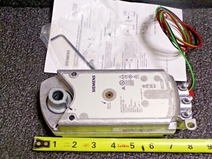 SIEMENS 24VAC/DC On/Off Electric Actuator, 0° to 140°F, 53 in.-lb. (JT) - Picture 1 of 5