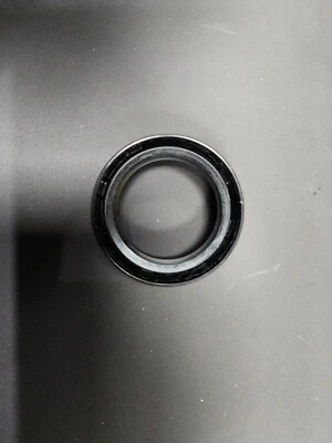 SELLO DE ACEITE YAMAHA OEM NOS 137-23145-01-00 Foto 1 de 3