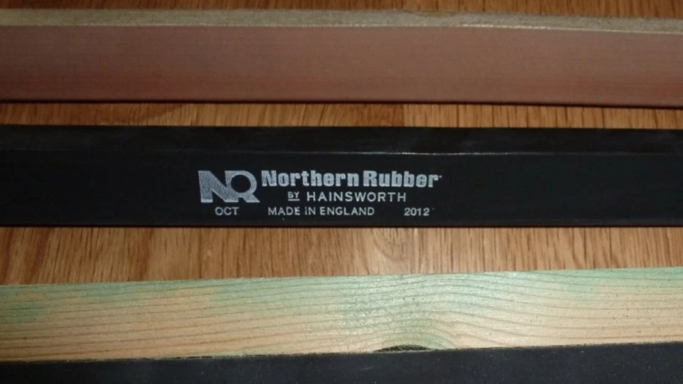 Northern Rubber Snooker Rubber Band for 12 Ft. Snooker Tables, 1 Set - Image 1 of 1