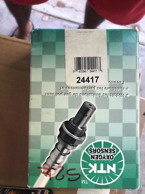 Sensor de oxígeno - ajuste directo OEM NGK 24417 se adapta a 00-03 Honda S2000 2,0 L-L4 Foto 1 de 2