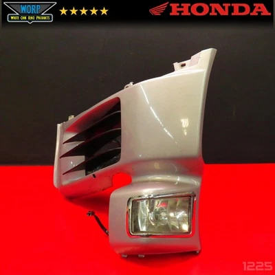 Honda Goldwing 1500 GL1500SE 1998 panel de capó inferior delantero izquierdo luz antiniebla de plástico Foto 1 de 4