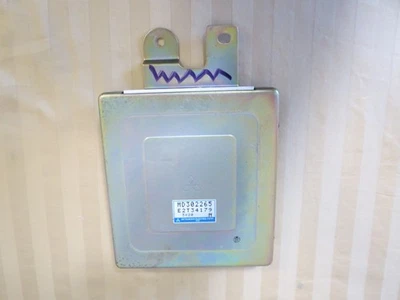 94 95 96 Mitsubishi Mighty Max Engine Control Module ECU ECM MD302265 E2T34179 Foto 1 de 4
