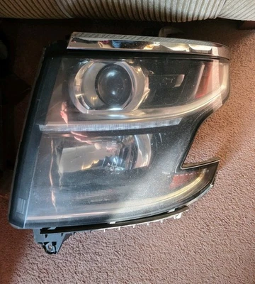 2019 Chevrolet suburban driver's side headlight assembly - Image 1 of 4