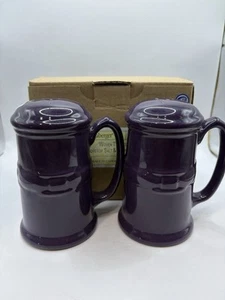 longaberger eggplant stovetop salt and Pepper shakers - Picture 1 of 4