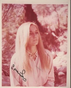 EVA MARIE SAINT ON THE WATER FRONT  SIGNED AUTOGRAPHED 8X10 PHOTO W/ COA - Picture 1 of 1