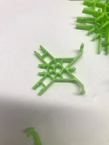 KNEX Lot 55 GREEN Roller Coaster TRACK CONNECTORS Screamin Serpent Parts - Picture 1 of 2