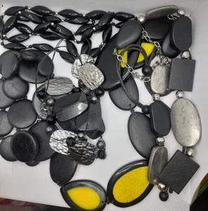 5 x Bundle 'chunky' style Black necklaces Costume jewelry x 5 - Picture 1 of 17
