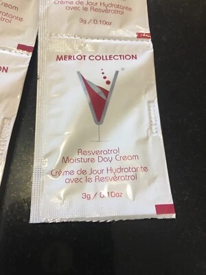 (3) Crema hidratante para la piel de día Merlot Collection V-VERA Resceratrol - paquete de papel de aluminio de 10 OZ Foto 1 de 3