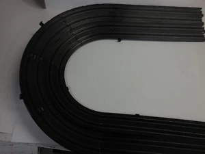 AFX Super Bank Curve 9" & 12" Radius  Also Works with Tomy, Racemasters & AW - Picture 1 of 6