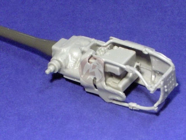 Resicast 1/35 Sherman Firefly Breech for 17-pounder Anti-tank Gun (Tasca) 352373 - Image 1 of 1