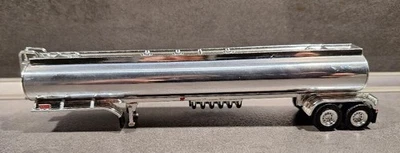 Trucks N' Stuff - Petroleum-Tanktrailer - Stock No.: TNS096 - Spur H0 / 1:87 - Bild 1 von 4