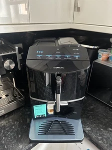 Siemens EQ300 Bean to Cup Kaffeevollautomat schwarz siehe Beschreibung  - Bild 1 von 8
