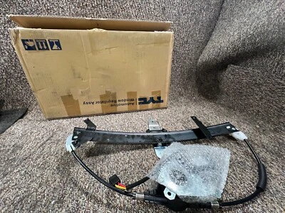 Power Window Motor and Regulator Assembly TYC 660247 Fits 92-2011 Crown Victoria - Image 1 of 4