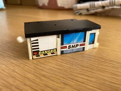 Vintage 1991 Micro Machines State Highway Patrol Building Galoob *Spare Part* - Image 1 of 4