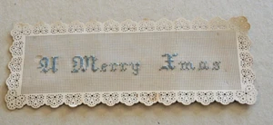 ANTIQUE VICTORIAN PERFORATED PUNCH PAPER “A MERRY CHRISTMAS” IN CROSS STITCH #15 - Picture 1 of 2