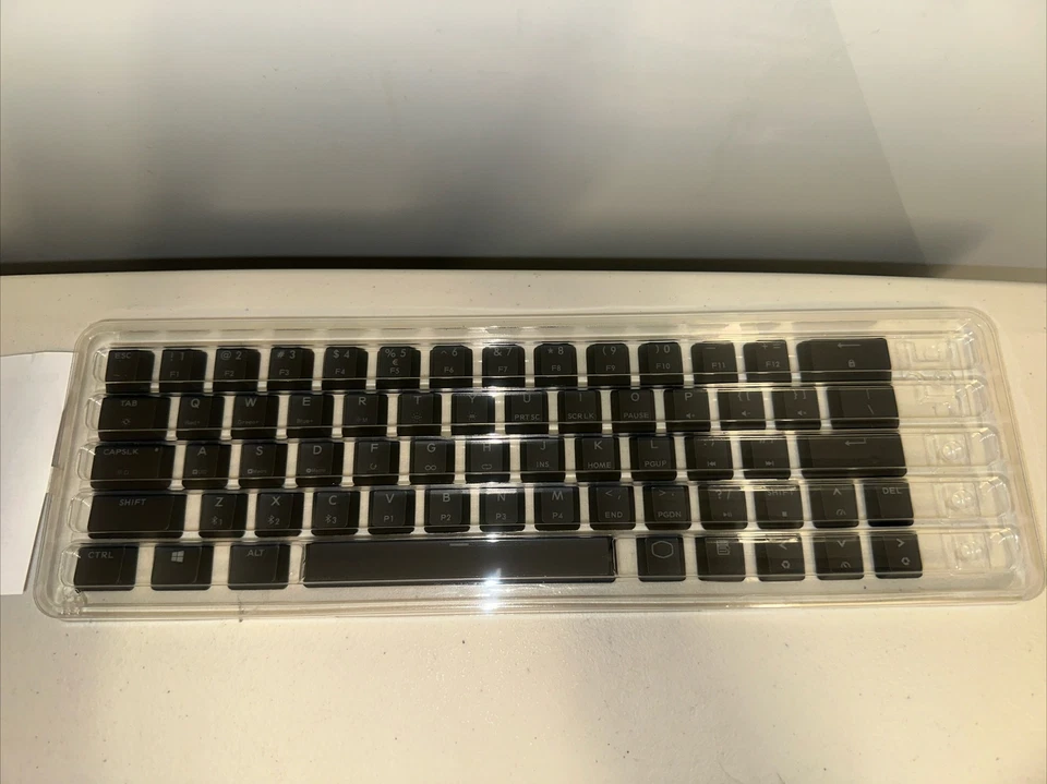 Cooler Master KC-LAPB61-US Mechanical Gaming Keyboard Keycap Replacement . - Image 1 of 4