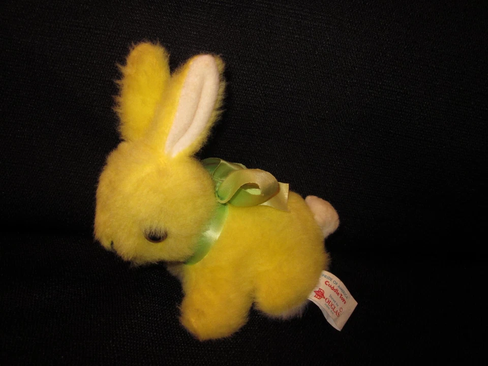 Douglas Cuddle Toys "Yellow Bunny Rabbit w/Green Bow" Plush Stuffed 5" Vintage - Image 1 of 4