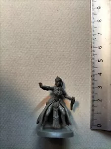 CRONE DARK ELF MINIATURE/DUNGEON SAGA ORIGINS/MANTIC G82 - Foto 1 di 1