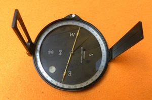 Vintage K&E Keuffel & Esser Surveyors Compass Hand Held or Tripod w/Leather Cas - Picture 1 of 9
