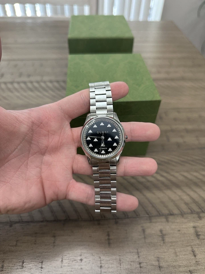 Gucci Mens Signature Bee Onyx Dial Automatic Watch  - Image 1 of 4