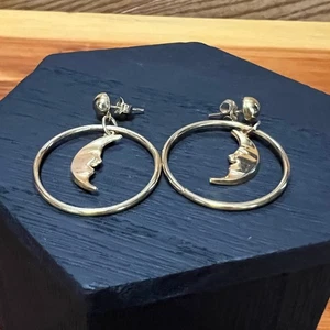 Pendientes Lámpara Colgante Hombre Celestial Vintage en la Luna Tono Dorado Boho  - Imagen 1 de 5