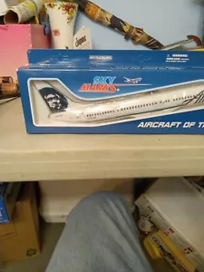 New Sky Marks Alaska Airlines B737-900 Scale 1/130 - Bild 1 von 16