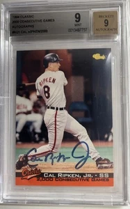 Autografo Classic Cal Ripken JR 2.000 giochi consecutivi 1994 - Beckett 9 / Auto 9 - Foto 1 di 2